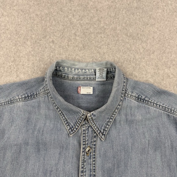 Vintage Levis Shirt Mens 2XL XXL Light Wash Denim Y2K Metal Buttons Long Sleeve - Picture 3 of 12